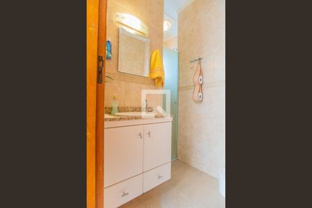 Casa à venda com 110m², 3 quartos e 3 vagas Casa à venda com 110m², 3 quartos e 3 vagasBanheiro Social