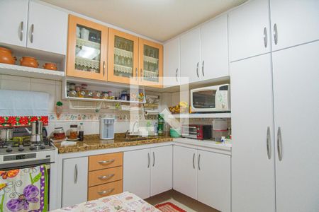 Casa à venda com 110m², 3 quartos e 3 vagas Casa à venda com 110m², 3 quartos e 3 vagasCozinha