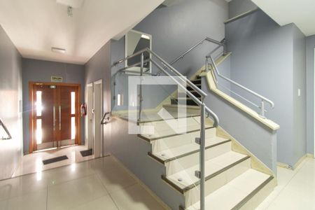 Escada - Área comum de apartamento para alugar com 1 quarto, 44m² em Praia de Belas, Porto Alegre