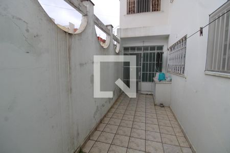Corredor de casa para alugar com 2 quartos, 160m² em Vila Lúcia, São Paulo