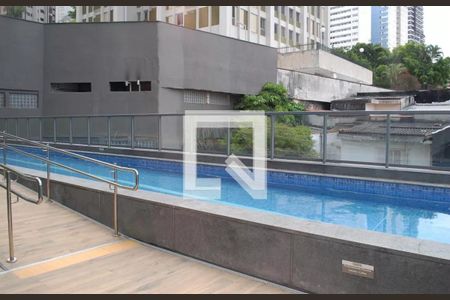 Studio para alugar com 25m², 1 quarto e sem vaga Studio para alugar com 25m², 1 quarto e sem vagaÁrea comum - Piscina