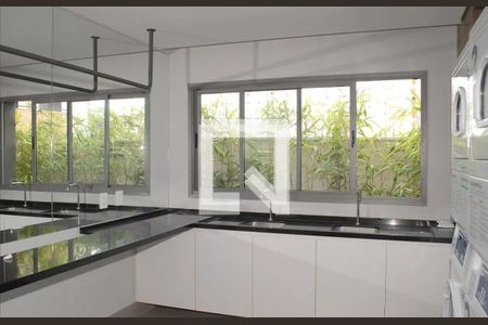 Studio para alugar com 25m², 1 quarto e sem vaga Studio para alugar com 25m², 1 quarto e sem vagaÁrea comum - Lavanderia