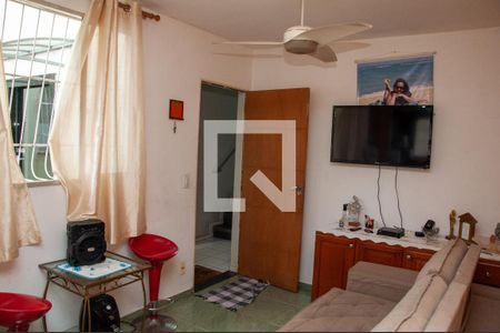 Sala de apartamento à venda com 2 quartos, 60m² em Arvoredo Ii, Contagem
