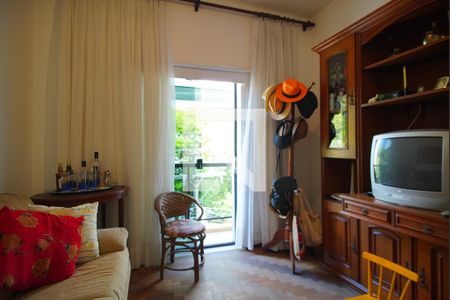 Quarto 2 de apartamento à venda com 2 quartos, 65m² em Independência, Porto Alegre