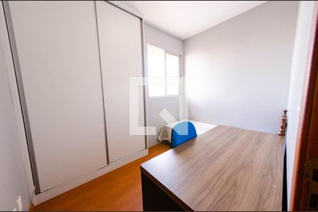 Quarto 1 de apartamento para alugar com 2 quartos, 60m² em Grajaú, Belo Horizonte