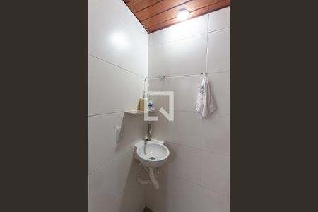 Lavabo de apartamento à venda com 2 quartos, 60m² em São Lourenço, Niterói