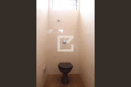 lavabo de casa à venda com 5 quartos, 360m² em Indianópolis, São Paulo