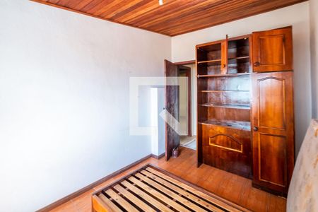 Casa à venda com 380m², 5 quartos e 8 vagas Casa à venda com 380m², 5 quartos e 8 vagas3