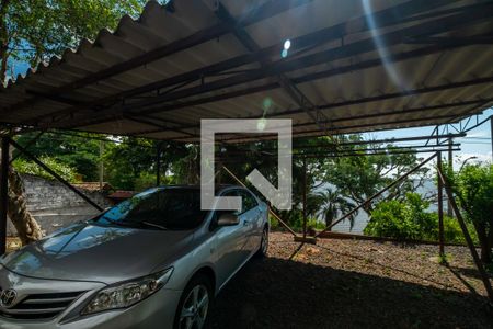 Casa à venda com 380m², 5 quartos e 8 vagas Casa à venda com 380m², 5 quartos e 8 vagasÁrea externa