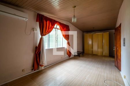 Casa à venda com 380m², 5 quartos e 8 vagas Casa à venda com 380m², 5 quartos e 8 vagasSuíte 2