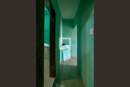 Casa à venda com 380m², 5 quartos e 8 vagas Casa à venda com 380m², 5 quartos e 8 vagasCorredor