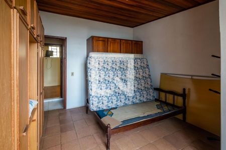 Casa à venda com 380m², 5 quartos e 8 vagas Casa à venda com 380m², 5 quartos e 8 vagasQuarto 1