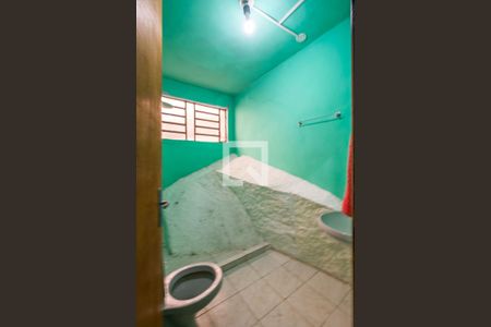 Casa à venda com 380m², 5 quartos e 8 vagas Casa à venda com 380m², 5 quartos e 8 vagasLavabo