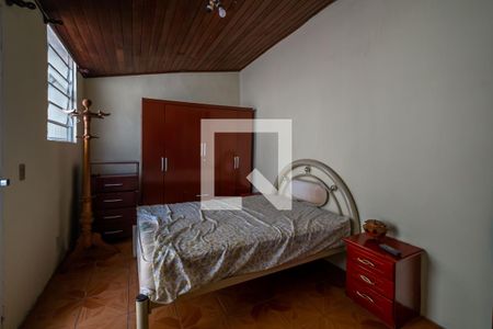 Casa à venda com 380m², 5 quartos e 8 vagas Casa à venda com 380m², 5 quartos e 8 vagasSuíte 1