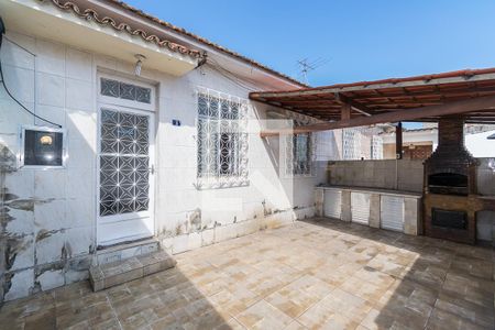 Apartamento para alugar com 75m², 2 quartos e sem vagaVaranda