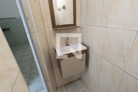 Apartamento para alugar com 75m², 2 quartos e sem vagaBanheiro