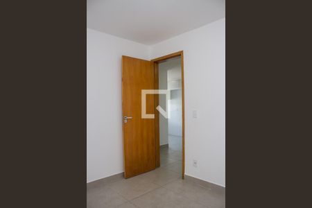 Quarto 01 de apartamento para alugar com 2 quartos, 42m² em Piedade, Rio de Janeiro