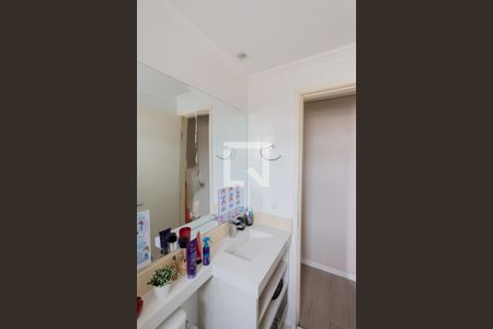 Banheiro de apartamento à venda com 2 quartos, 45m² em Jardim Utinga, Santo André