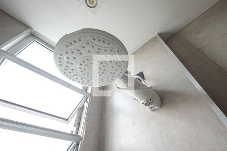 Banheiro de apartamento para alugar com 1 quarto, 30m² em Bela Vista, São Paulo