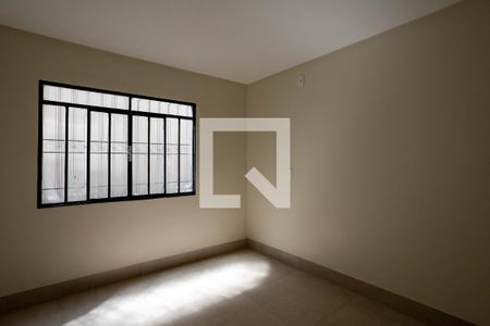 Casa para alugar com 280m², 4 quartos e 1 vaga Casa para alugar com 280m², 4 quartos e 1 vagaQuarto 2
