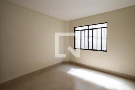 Casa para alugar com 280m², 4 quartos e 1 vaga Casa para alugar com 280m², 4 quartos e 1 vagaQuarto 2