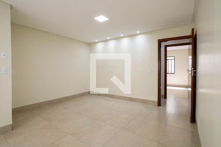Sala 3 de casa para alugar com 4 quartos, 280m² em Setor Santos Dumont, Goiânia