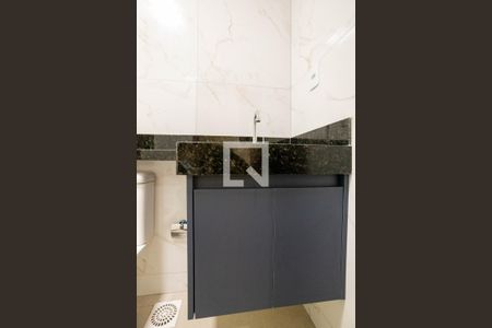 Casa para alugar com 280m², 4 quartos e 1 vaga Casa para alugar com 280m², 4 quartos e 1 vagaBanheiro