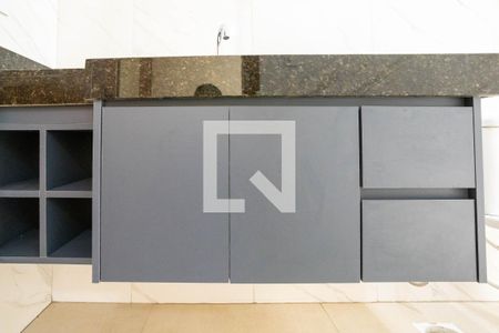 Casa para alugar com 280m², 4 quartos e 1 vaga Casa para alugar com 280m², 4 quartos e 1 vagaBanheiro da suite 2