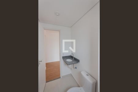 Apartamento para alugar com 55m², 2 quartos e 1 vaga Apartamento para alugar com 55m², 2 quartos e 1 vagaBanheiro