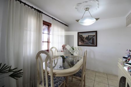 Sala de Jantar de casa à venda com 4 quartos, 230m² em Harmonia, Canoas