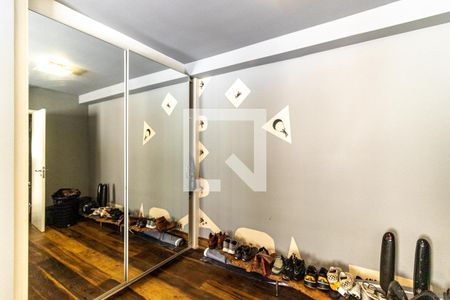 Apartamento à venda com 220m², 3 quartos e 3 vagasSuíte 1 - Armário