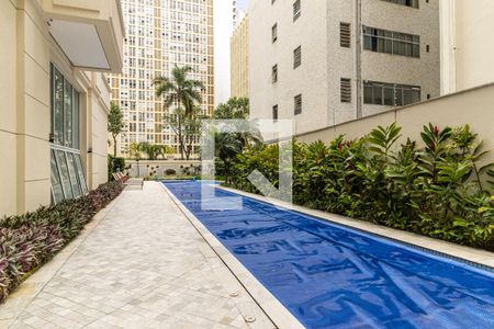 Apartamento à venda com 220m², 3 quartos e 3 vagasPiscina