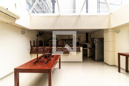 Apartamento à venda com 220m², 3 quartos e 3 vagasChurrasqueira