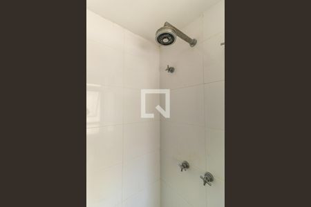 Apartamento à venda com 220m², 3 quartos e 3 vagasBanheiro da Suíte 2 - Ducha