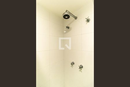 Apartamento à venda com 220m², 3 quartos e 3 vagasBanheiro Social - Ducha