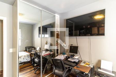 Apartamento à venda com 220m², 3 quartos e 3 vagasQuarto - Armário