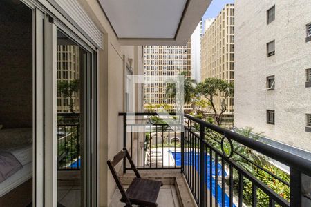 Apartamento à venda com 220m², 3 quartos e 3 vagasVaranda da Suíte 1