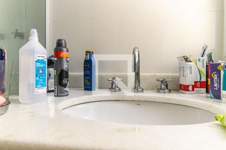 Apartamento à venda com 220m², 3 quartos e 3 vagasBanheiro da Suíte 2 - Torneira