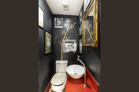 Apartamento à venda com 220m², 3 quartos e 3 vagasLavabo