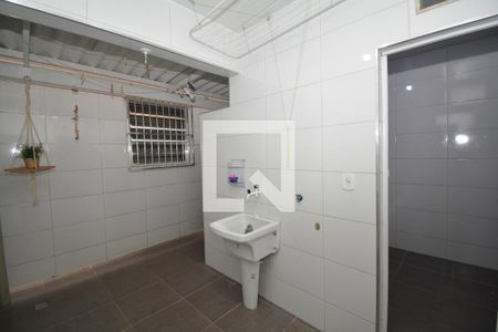 Apartamento à venda com 76m², 3 quartos e 1 vagaÁrea de Serviço