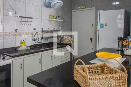 Apartamento para alugar com 140m², 4 quartos e 2 vagasCozinha