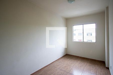 Quarto 1 de apartamento para alugar com 2 quartos, 45m² em Raul Veiga, São Gonçalo