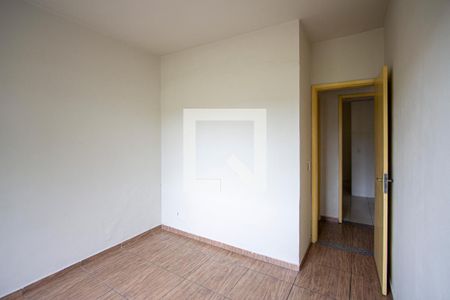 Quarto 2 de apartamento para alugar com 2 quartos, 45m² em Raul Veiga, São Gonçalo