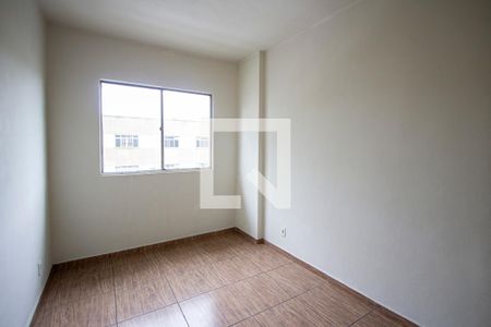 Quarto 1 de apartamento para alugar com 2 quartos, 45m² em Raul Veiga, São Gonçalo