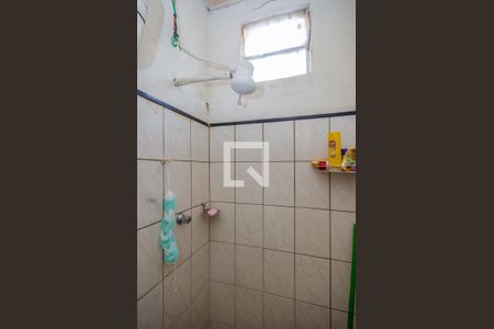 Casa à venda com 200m², 2 quartos e 2 vagasBanheiro