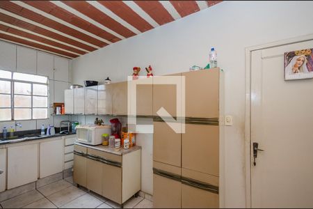 Casa à venda com 200m², 2 quartos e 2 vagasCozinha