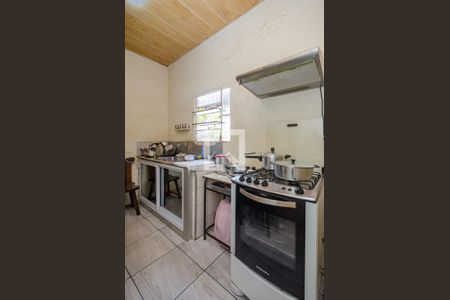 Casa à venda com 200m², 2 quartos e 2 vagasCozinha