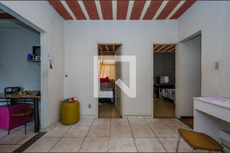 Casa à venda com 200m², 2 quartos e 2 vagasSala 2