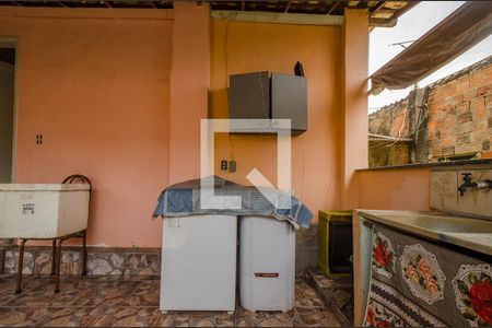 Casa à venda com 200m², 2 quartos e 2 vagasÁrea de Serviço