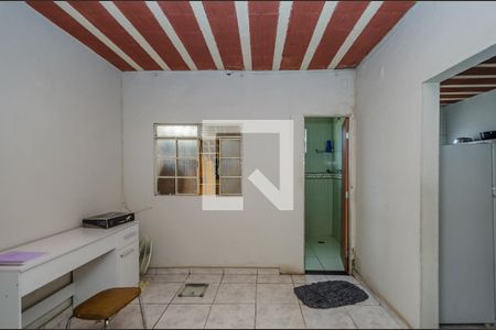 Casa à venda com 200m², 2 quartos e 2 vagasSala 2